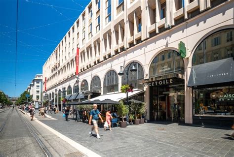 Nicetoile, shopping in the heart of Nice, next to the sea